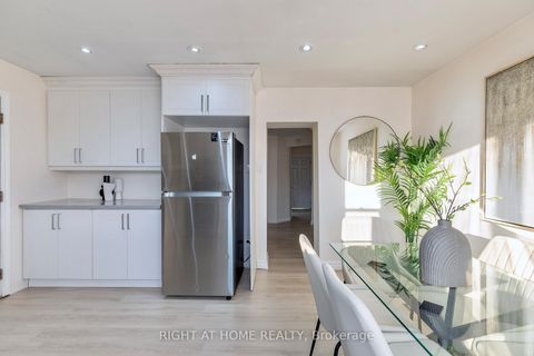 Photo 9 at 266 Earlscourt Avenue, Fairbank, Toronto