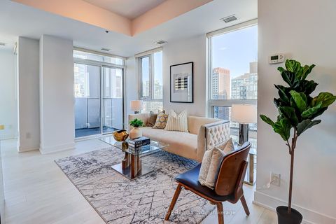 Photo 11 at 3904 - 318 Richmond Street, Waterfront Communities C1, Toronto