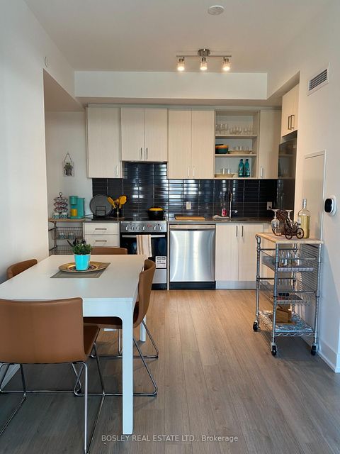 Photo 9 at 407 - 50 George Butchart Drive, CFB, Toronto