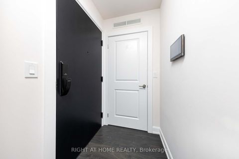 Photo 15 at 608 - 3200 William Coltson Avenue, JM Joshua Meadows, Oakville