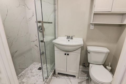 Photo 29 at 17 Venture Avenue, Rouge Woods, Richmond Hill