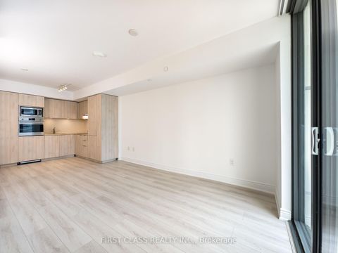 Photo 11 at 1404 - 11 Wellesley Street W, Bay Street Corridor, Toronto