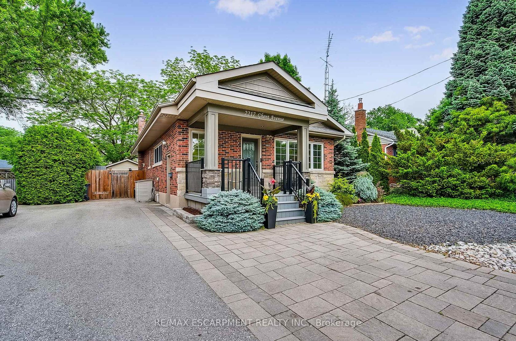 2217 Ghent Avenue, Brant, Burlington 