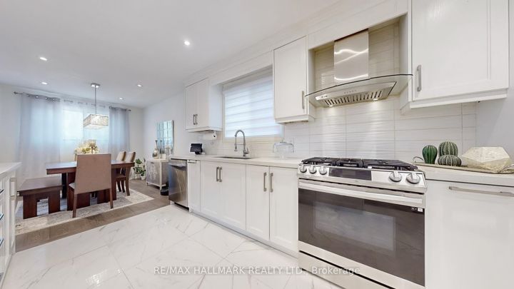 Photo 13 at 249 Kensington Crescent, Centennial, Oshawa