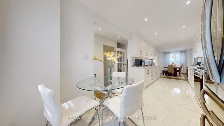 Photo 17 at 249 Kensington Crescent, Centennial, Oshawa