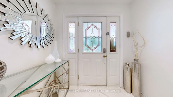 Photo 19 at 249 Kensington Crescent, Centennial, Oshawa