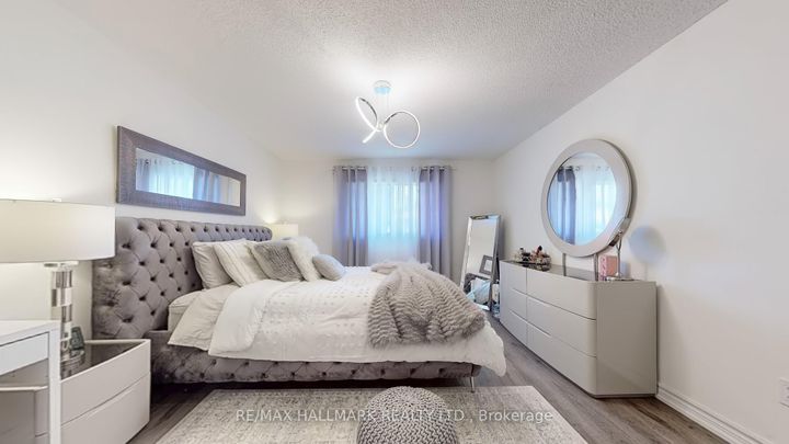 Photo 22 at 249 Kensington Crescent, Centennial, Oshawa