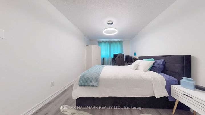 Photo 24 at 249 Kensington Crescent, Centennial, Oshawa