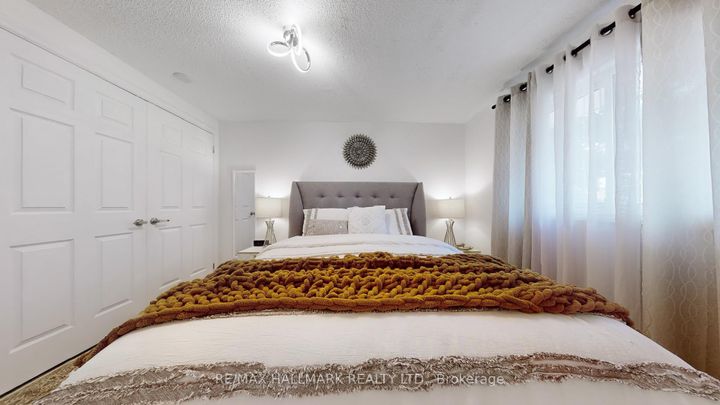 Photo 27 at 249 Kensington Crescent, Centennial, Oshawa