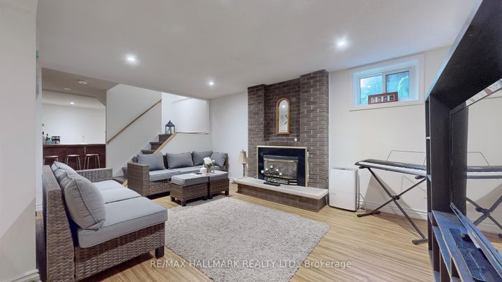 Photo 31 at 249 Kensington Crescent, Centennial, Oshawa