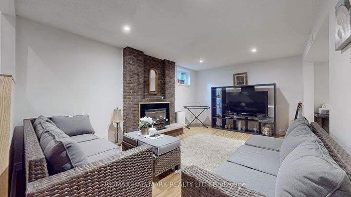 Photo 33 at 249 Kensington Crescent, Centennial, Oshawa