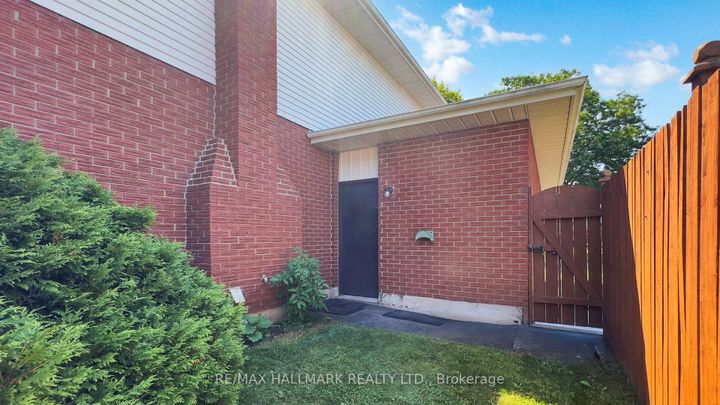 Photo 45 at 249 Kensington Crescent, Centennial, Oshawa