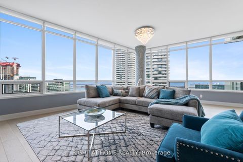 Photo 1 at 5104 - 65 Bremner Boulevard, Waterfront Communities C1, Toronto