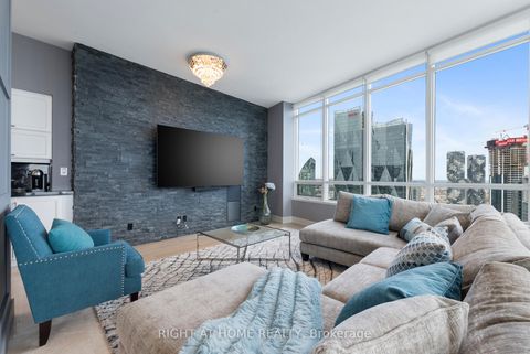 Photo 4 at 5104 - 65 Bremner Boulevard, Waterfront Communities C1, Toronto