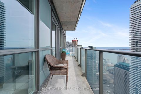 Photo 24 at 5104 - 65 Bremner Boulevard, Waterfront Communities C1, Toronto