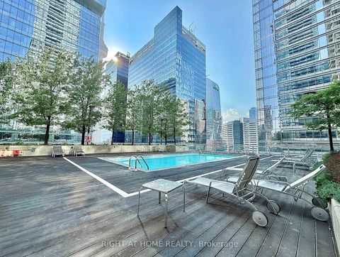 Photo 32 at 5104 - 65 Bremner Boulevard, Waterfront Communities C1, Toronto
