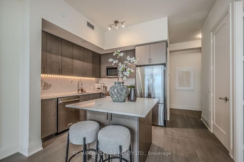 Photo 2 at PH114 - 9000 Jane Street, Vellore Village, Vaughan
