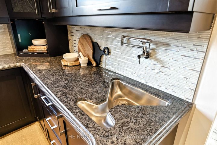 Photo 11 at 2943 Pine Point Road, Rural Scugog, Scugog