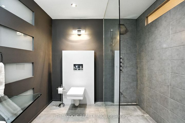 Photo 18 at 2943 Pine Point Road, Rural Scugog, Scugog