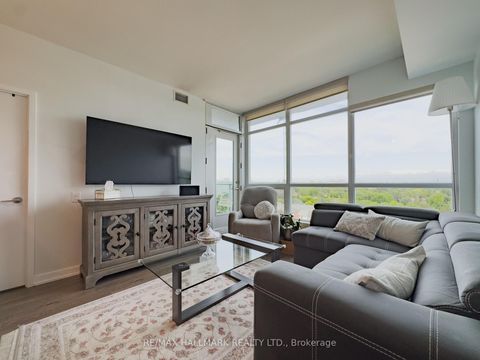Photo 7 at Ph06 - 15 Singer Court, Bayview Village, Toronto