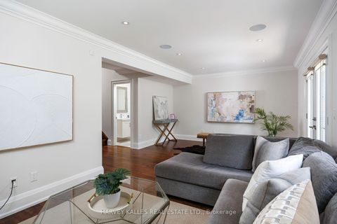 Photo 15 at 38 Westmount Park Road, Humber Heights, Toronto
