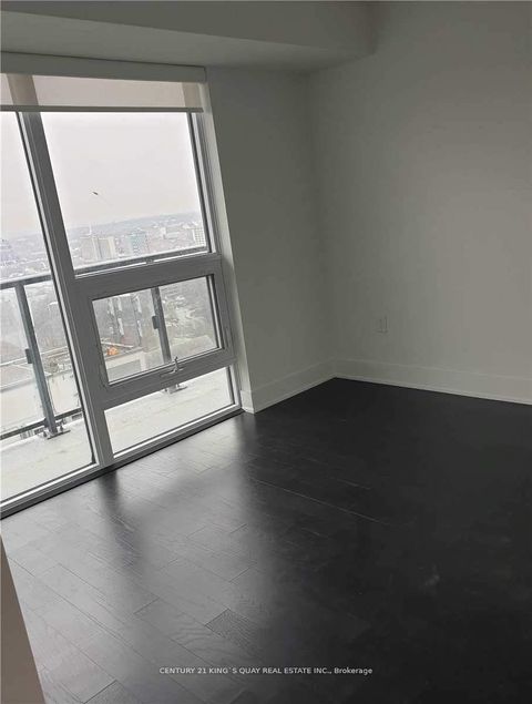 Photo 12 at 2808 - 955 Bay Street, Bay Street Corridor, Toronto