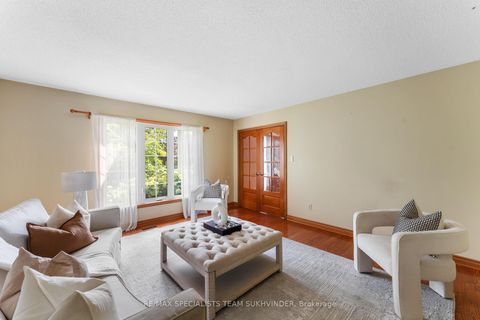 Photo 4 at 445 Warren Road, King City, King Photo 4 at 445 Warren Road, King City, King