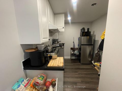 Photo 3 at 90 Glen Watford Drive, Malvern West, Toronto