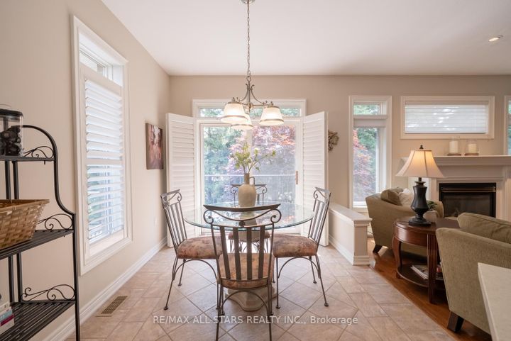 Photo 16 at 79 Gardiner Drive, Bradford, Bradford West Gwillimbury