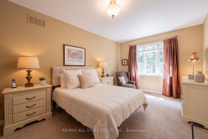 Photo 20 at 79 Gardiner Drive, Bradford, Bradford West Gwillimbury
