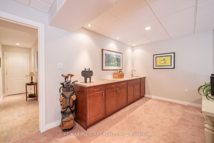 Photo 31 at 79 Gardiner Drive, Bradford, Bradford West Gwillimbury