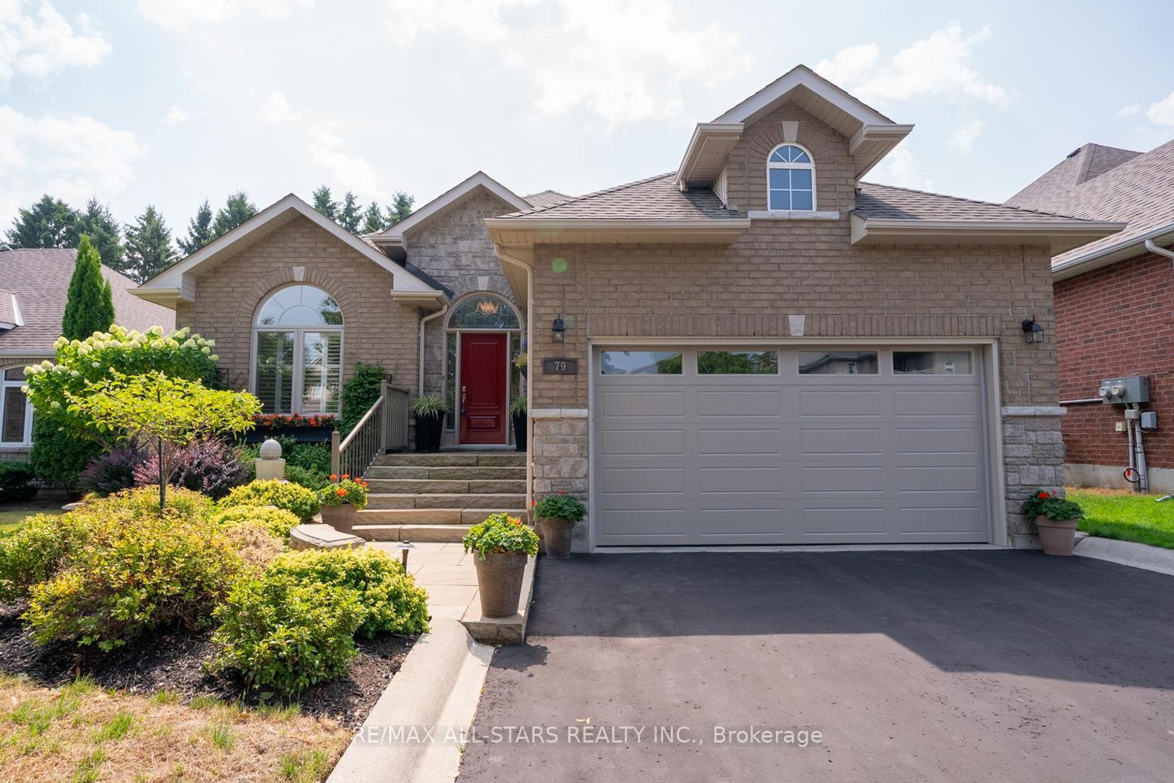 79 Gardiner Drive, Bradford, Bradford West Gwillimbury 2