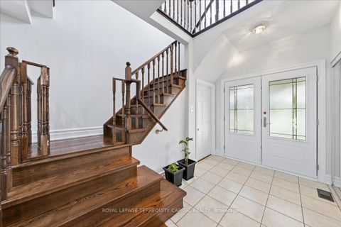 Photo 7 at 77 Worthington Avenue, Oak Ridges Lake Wilcox, Richmond Hill