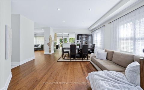 Photo 11 at 77 Worthington Avenue, Oak Ridges Lake Wilcox, Richmond Hill