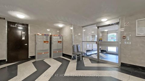 Photo 2 at 905 - 100 Lotherton Pathway Pathway, Glen Park, Toronto Photo 2 at 905 - 100 Lotherton Pathway Pathway, Glen Park, Toronto