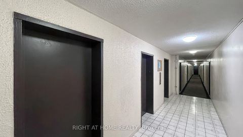 Photo 3 at 905 - 100 Lotherton Pathway Pathway, Glen Park, Toronto Photo 3 at 905 - 100 Lotherton Pathway Pathway, Glen Park, Toronto