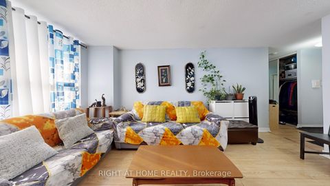 Photo 5 at 905 - 100 Lotherton Pathway Pathway, Glen Park, Toronto Photo 5 at 905 - 100 Lotherton Pathway Pathway, Glen Park, Toronto