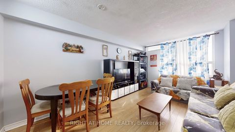 Photo 8 at 905 - 100 Lotherton Pathway Pathway, Glen Park, Toronto Photo 8 at 905 - 100 Lotherton Pathway Pathway, Glen Park, Toronto