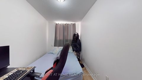 Photo 13 at 905 - 100 Lotherton Pathway Pathway, Glen Park, Toronto Photo 13 at 905 - 100 Lotherton Pathway Pathway, Glen Park, Toronto