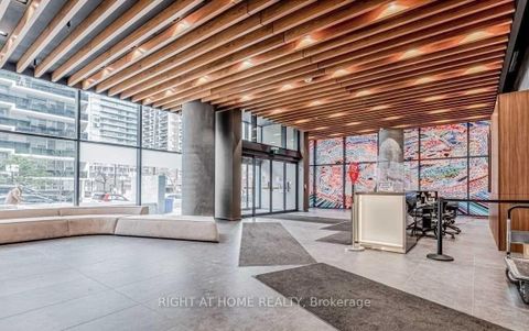 Photo 1 at 733 - 161 Roehampton Avenue, Mount Pleasant West, Toronto