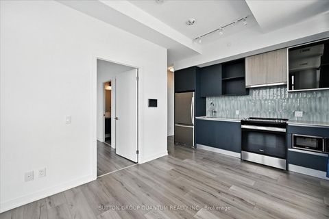 Photo 13 at PH06 - 405 Dundas Street W, GO Glenorchy, Oakville