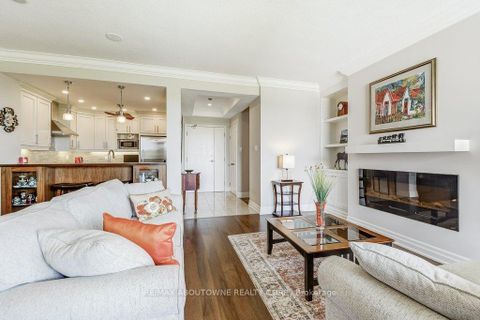 Photo 14 at 720 - 2511 Lakeshore Road W, BR Bronte, Oakville