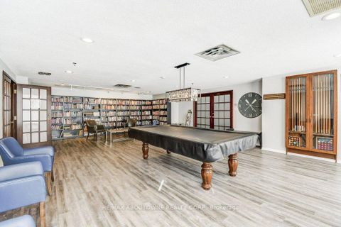 Photo 30 at 720 - 2511 Lakeshore Road W, BR Bronte, Oakville