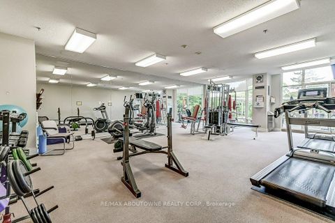 Photo 31 at 720 - 2511 Lakeshore Road W, BR Bronte, Oakville