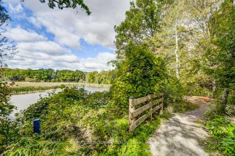 Photo 34 at 720 - 2511 Lakeshore Road W, BR Bronte, Oakville