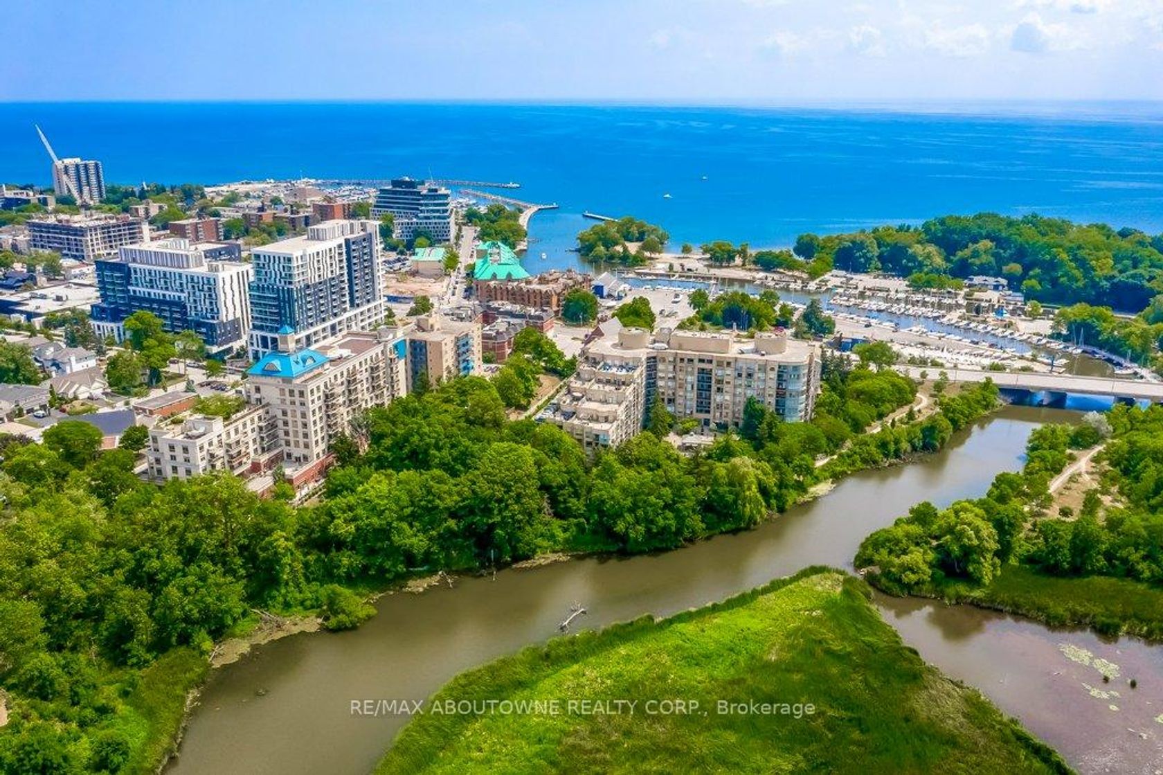 720 - 2511 Lakeshore Road W, BR Bronte, Oakville 