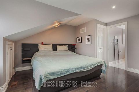 Photo 18 at Th#2 - 360 R Dundas Street E, Moss Park, Toronto