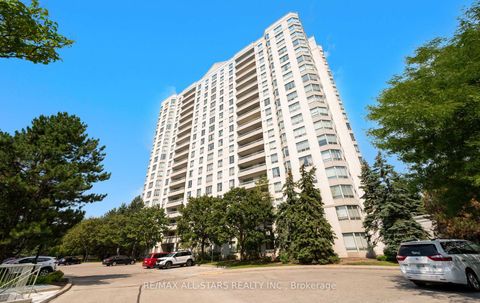 Photo 2 at 302 - 5001 Finch Avenue E, Agincourt North, Toronto