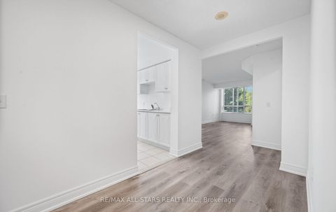 Photo 8 at 302 - 5001 Finch Avenue E, Agincourt North, Toronto