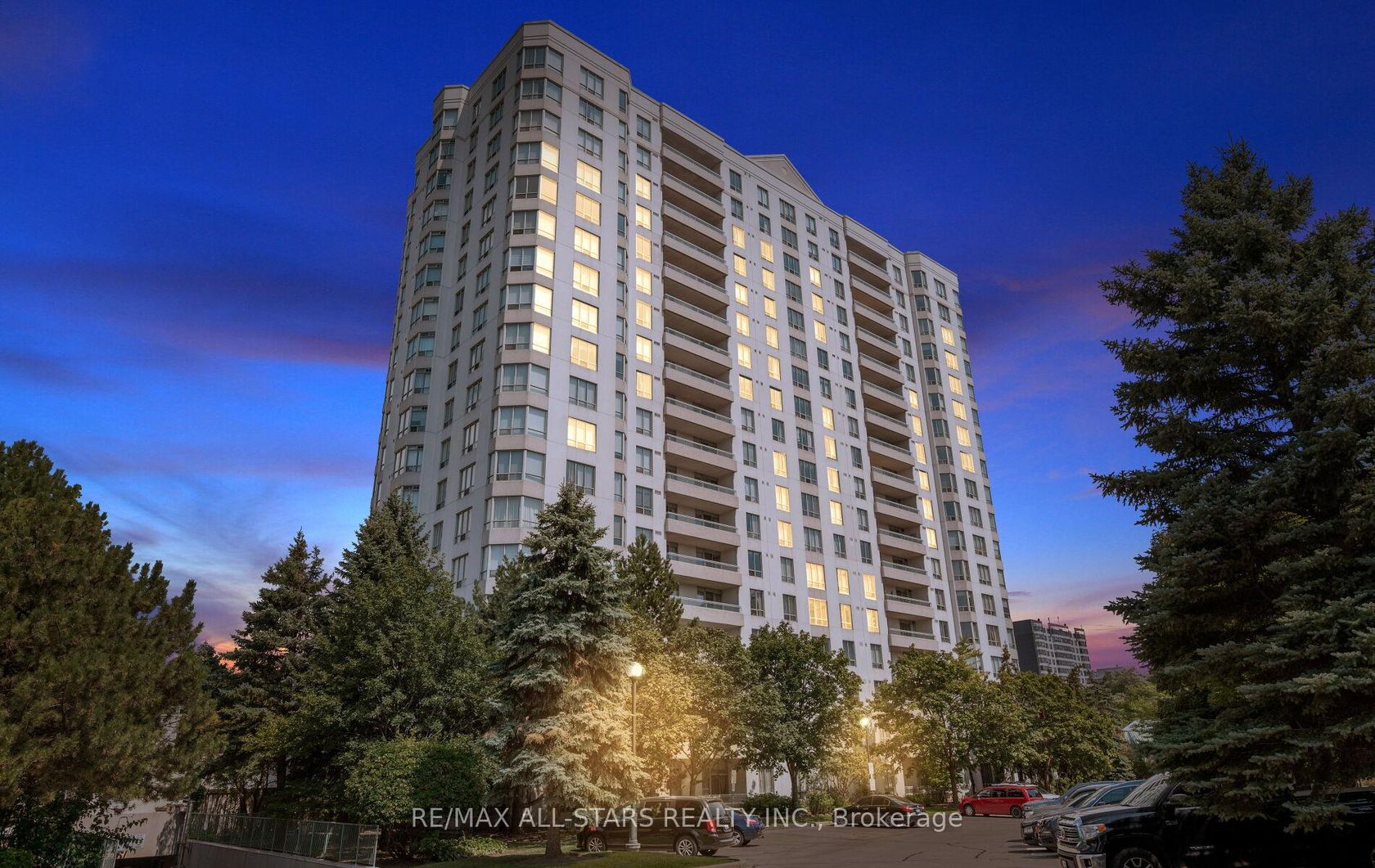 302 - 5001 Finch Avenue E, Agincourt North, Toronto 